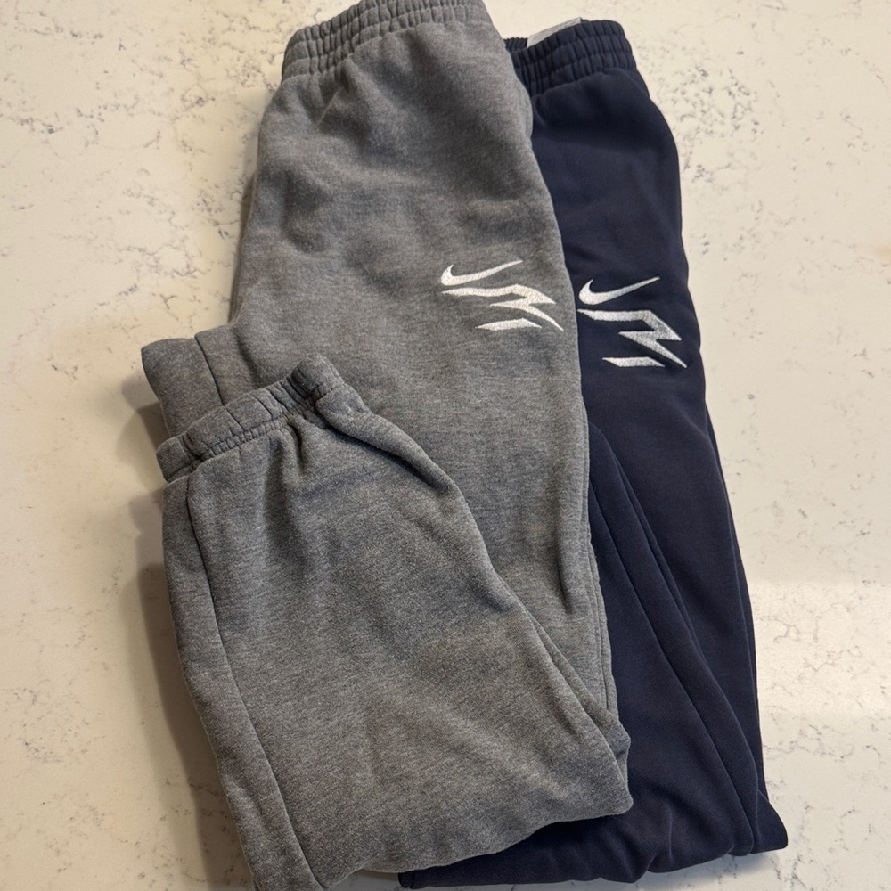Nike Kids Joggers Sweatpants Bundle L 12–13Y Gray and Navy